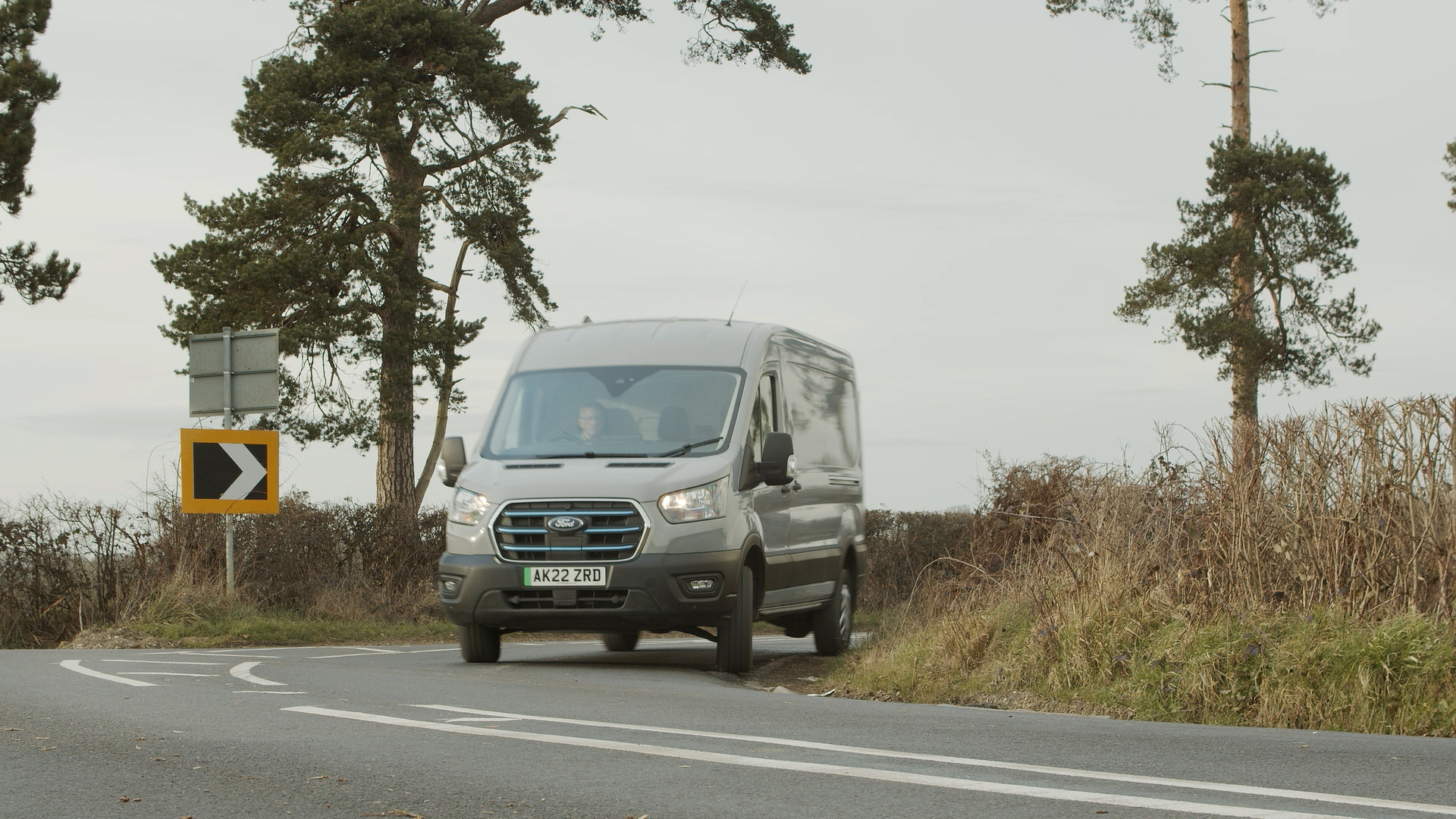 FORD TRANSIT 350 L3 DIESEL FWD 2.0 EcoBlue 165ps H3 Leader Van [DAP]